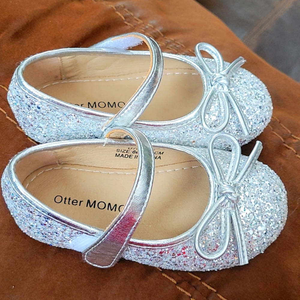 Shoe